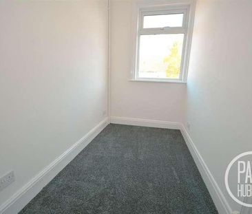 Somerton Avenue, Lowestoft, NR32 - Photo 5