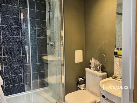 Chichester House, The Waterfront, Goring-by-sea, Worthing, West Sussex, BN12 - Photo 4