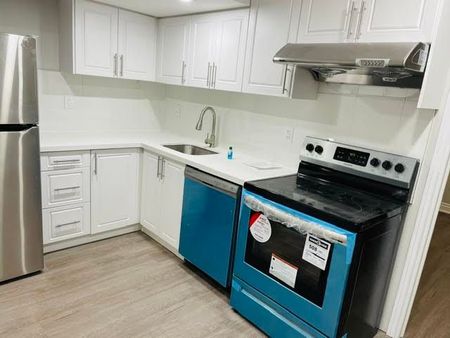 For Lease - 77 Folgate Crescent Unit# Basement Apartment, Brampton, Ontario - Photo 3