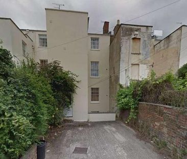 Clarence Square Cheltenham, GL50 - Photo 3