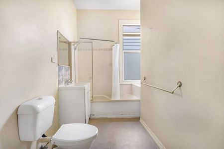 Charming Character Home in Sought-After North Hobart - Photo 4