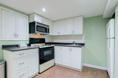 For Lease - 44 Shrewsbury Square Unit# Lower, Toronto, Ontario - Photo 3