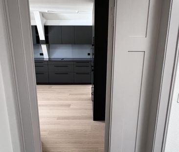 6-Zimmer Dachwohnung - Photo 1