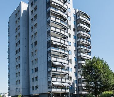 Geräumige 3.5-Zimmer-Wohnung im 2. Stock an zentraler Lage - Photo 3