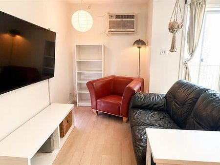 926 Av. Ste Croix - Photo 2