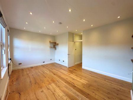 1 bedroom Flat To Let Total Size: 679 SQ FT - Photo 2