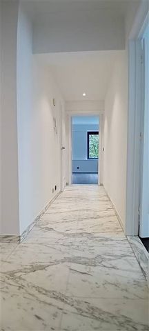 Appartement te huur - Photo 3