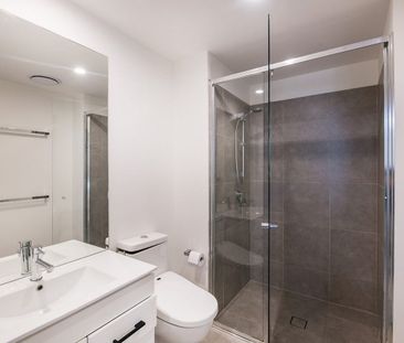 Beautiful Apartment in the heart of Cannon Hill - Photo 6