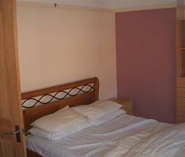 3 Bedrooms - Student House Harborne Birmingham - Photo 3