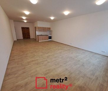 Pronájem bytu 1+kk 50 m2 - Photo 2