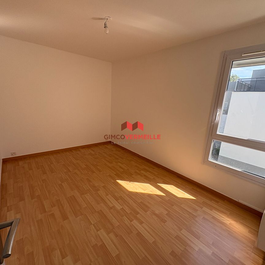 Location Appartement 3 pièces 73m² - Photo 1