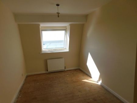 2 bedroom maisonette to rent - Photo 3