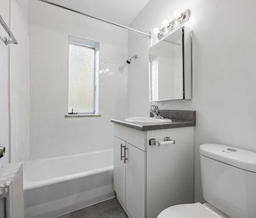 For Lease - 156 Kingston Road Unit# 314, Toronto, Ontario - Photo 1