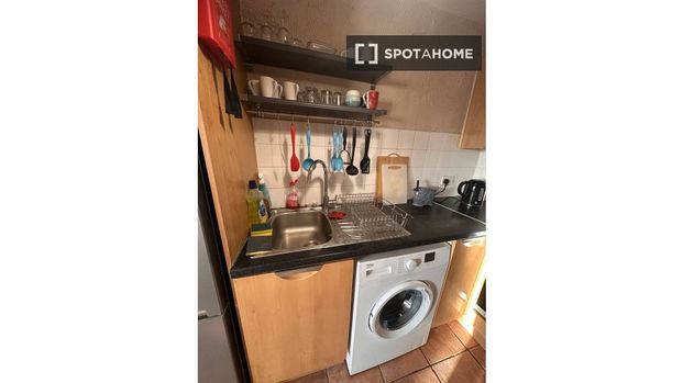 Bed in shared room for rent in Ballymun-Whitehall. - Photo 1