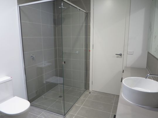 5B McMillan Street, Clayton VIC 3168 - Townhouse For Rent | Domain - Photo 1