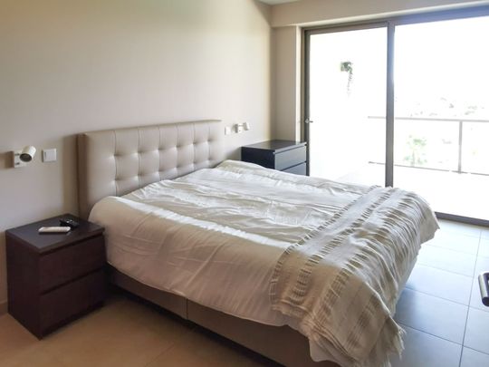 Apartamento T1 para Arrendamento Anual com vista mar na Praia da Rocha - Photo 1