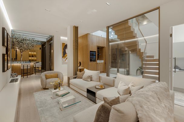 Exquisitely presented mews house in Belgravia - Photo 1