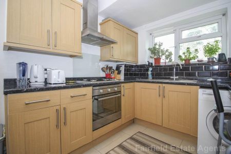 1 bedroom flat to rent - Photo 4