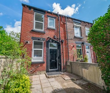 THE MOUNT ROTHWELL LEEDS LS26 0JG - Photo 3