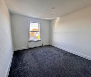 Little Wakering Road - Photo 1