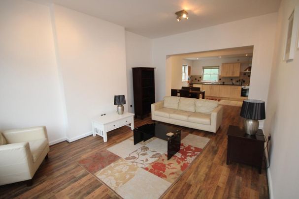 2 bedroom flat to rent - Photo 1