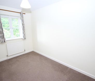 2 bed Flat for let - Photo 6