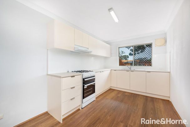 1/69 Chapel Street, Rockdale, NSW 2216 - Photo 1