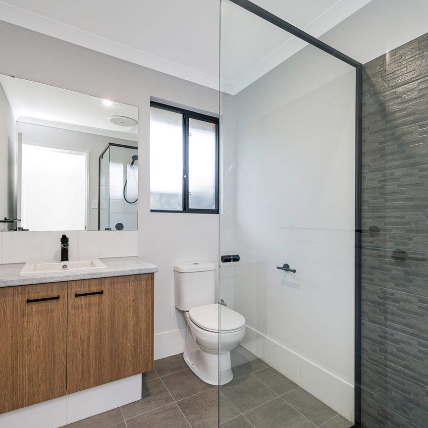 Newly Built 4-bed by 2-bath - Photo 1