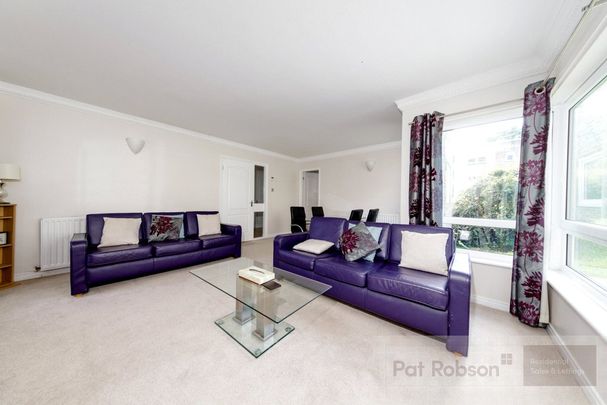 Farnsworth Court, Jesmond - Photo 1