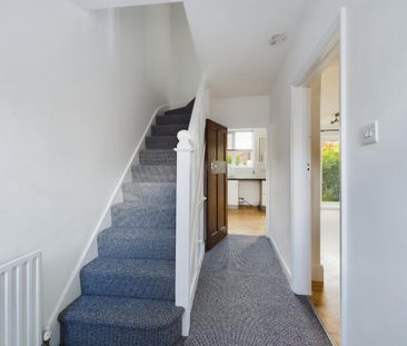 3 bedroom terraced house to rent - Photo 4