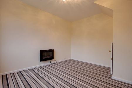 1 bed end of terrace house to rent in Russell Walk, Thornaby, TS17 - Photo 2