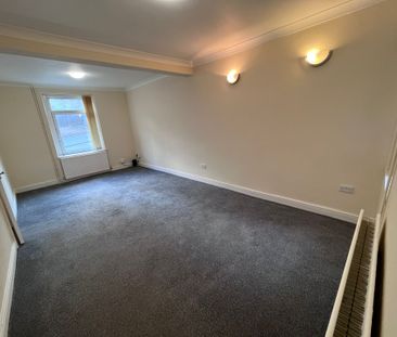 Pont Y Glasdwr Street, Waun Wen, Swansea, SA1 2BH - Photo 2