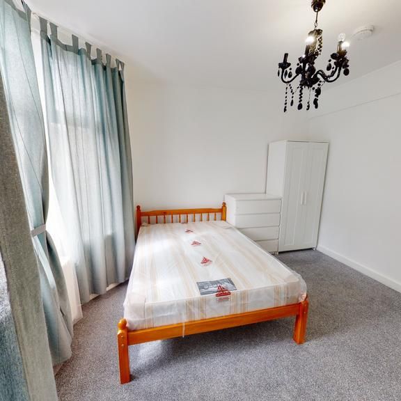 5 bedroom house share to rent - Photo 1