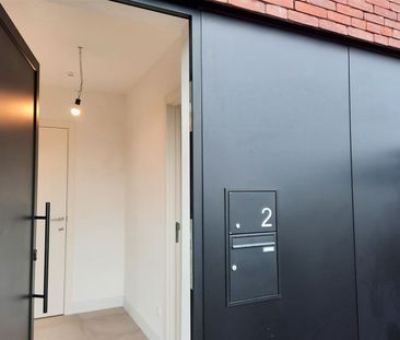 luxueuze nieuwbouw villa met grote tuin, 2 autostaanplaatsen en 12 ... - Foto 5