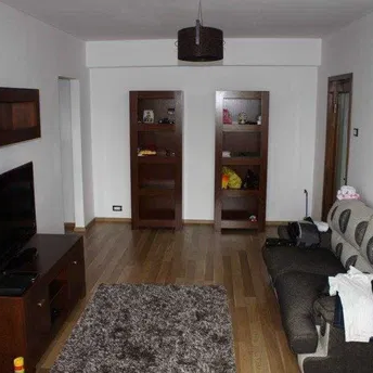 Apartament 3 camere TG. CUCU independentei 650 euro - Fotografie 1