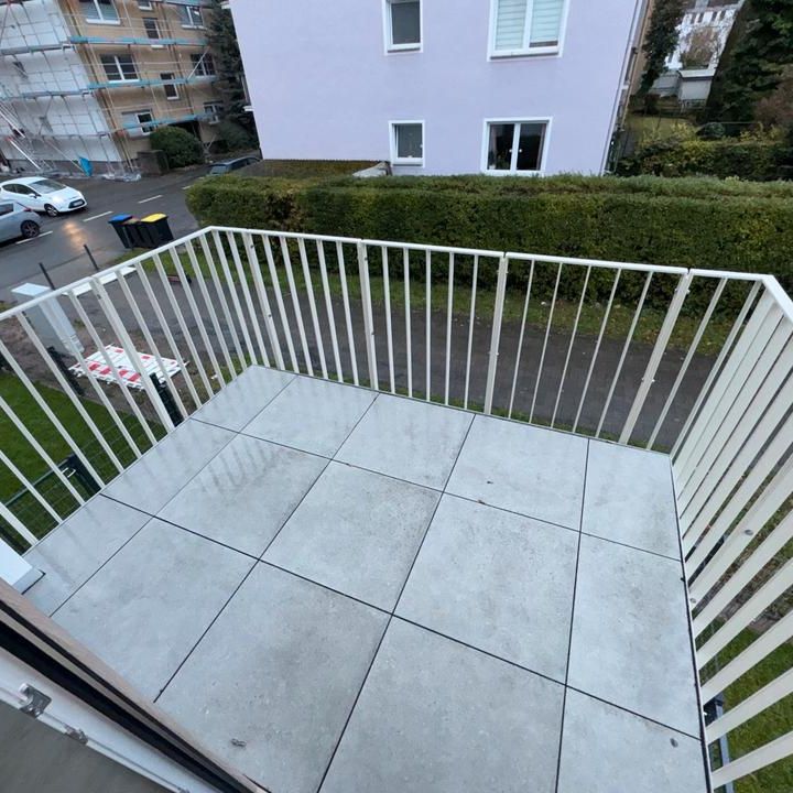 Neubau Mietwohnung 1-Zimmer, EBK, Balkon, Rheinnähe, Messe Deutz - Photo 1