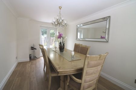 Richmond Avenue, Shoeburyness, Southend-On-Sea, Essex, SS3 9LF - Photo 3