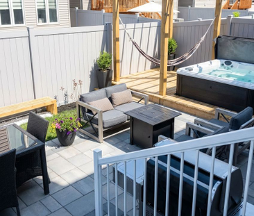 For Lease - 19 Allan Place, Stittsville - Munster - Richmond, Ontario - Photo 3