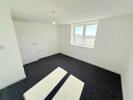 Madeira Road, Weston-Super-Mare - Photo 1