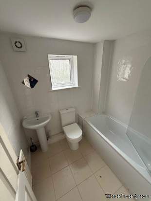 1 bedroom property to rent in Manchester - Photo 4