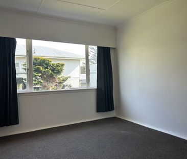 8 Clifford Street,Hawera - Photo 4