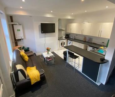 12 Harold Place, Leeds, LS6 1PQ - Photo 1