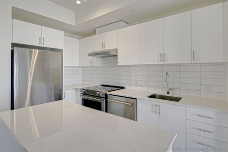 For Lease - 9000 Jane Street Unit# 1809, Vaughan, Ontario - Photo 2