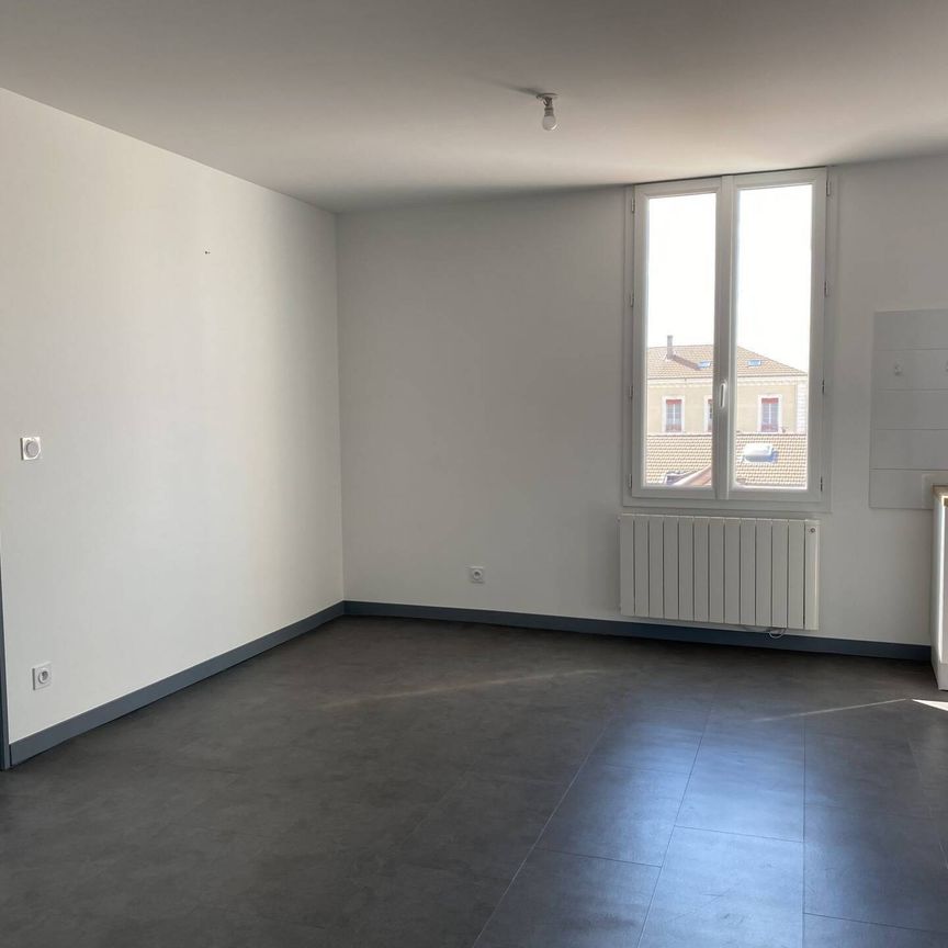 Location appartement 2 pièces 48.69 m² à Romans-sur-Isère (26100) - Photo 1