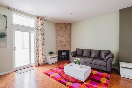 Fully Furnished 2-Bedroom - Photo 3