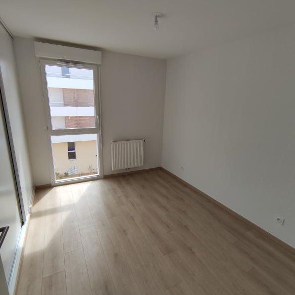 Location Appartement 3 pièces 61m² BASSENS 33530 - Photo 1