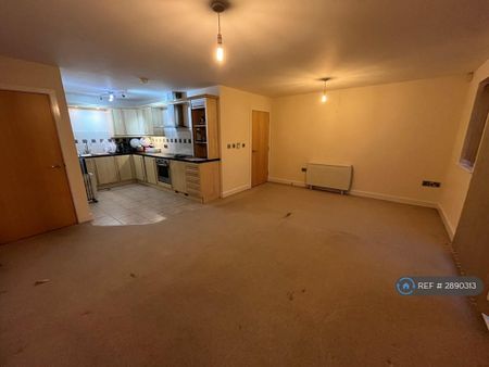 2 bedroom flat to rent - Photo 2