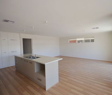 35 Wolseley Terrace - Photo 3