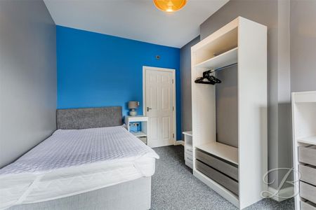 1 bedroom - Photo 2