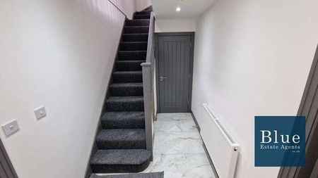 Brabazon Road, Hounslow, TW5 - Photo 4